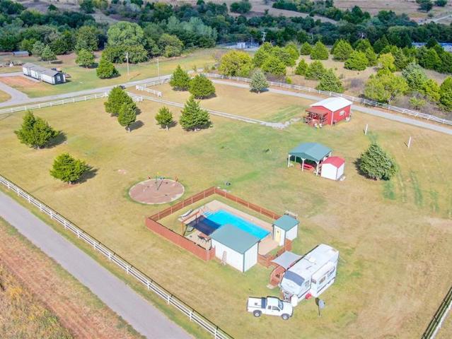 House for sale in Fletcher, Comanche County