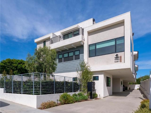 Property for sale in Manhattan Beach, California