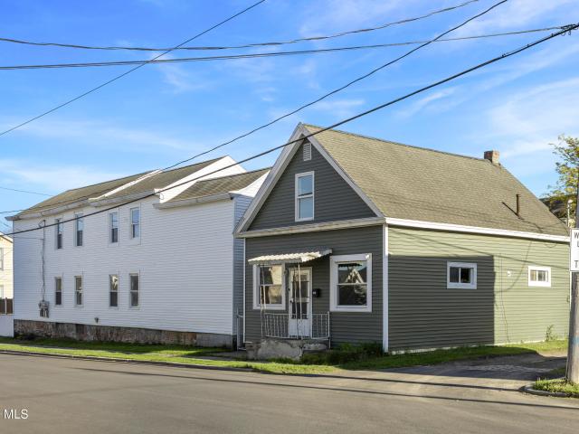 House for sale in Watervliet, New York