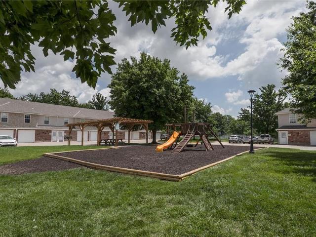 Townhouse for sale in Kansas