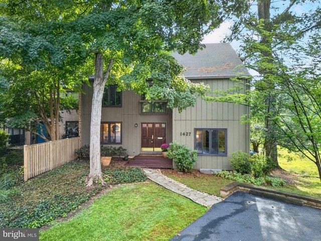 Townhouse for sale in Virginia