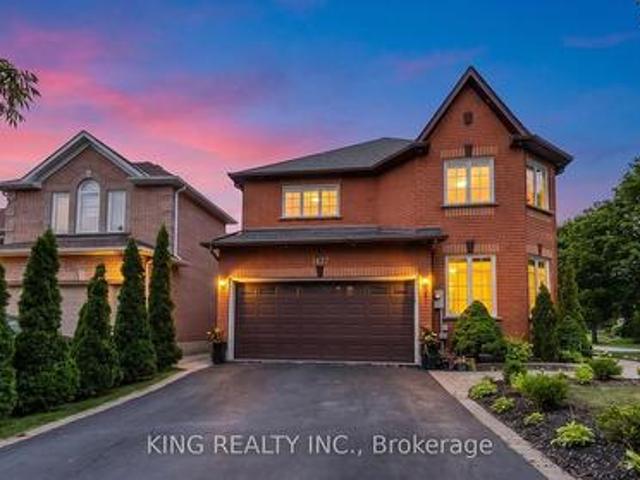 House for sale in Mississauga, Ontario