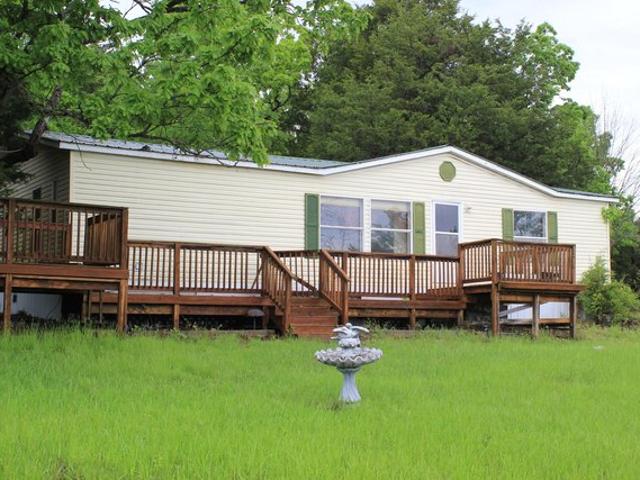 House for sale in Theodosia, Missouri