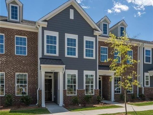 Townhouse for sale in Kernersville, North Carolina