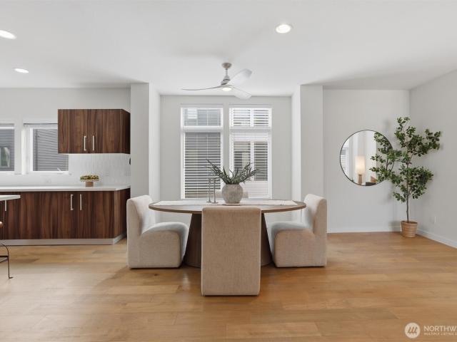Condo for sale in Bellevue, Washington