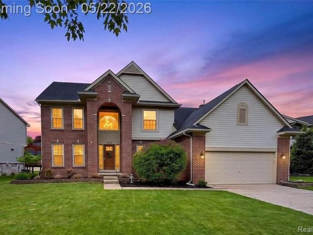 House for sale in Wixom, Michigan