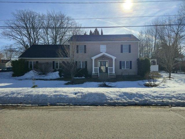 House for sale in Sault Sainte Marie, Michigan