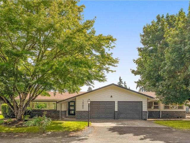 House for sale in Oregonia