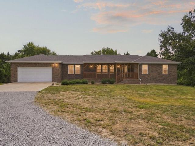 House for sale in Billings, Christian County