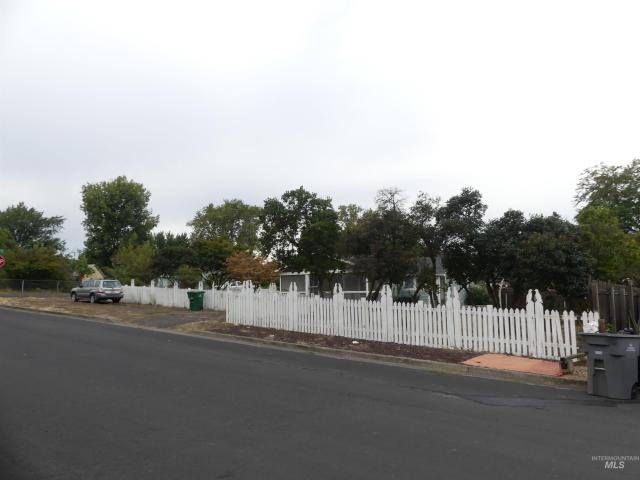 House for sale in Lewiston, Nez Perce County