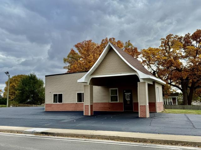 Commercial for sale in Peru, Illinois
