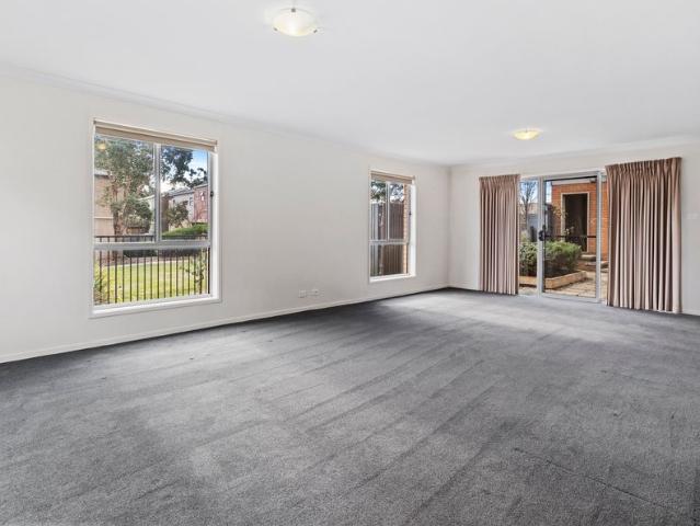 Townhouse for rent in Canberra, Australian Capital Territory
