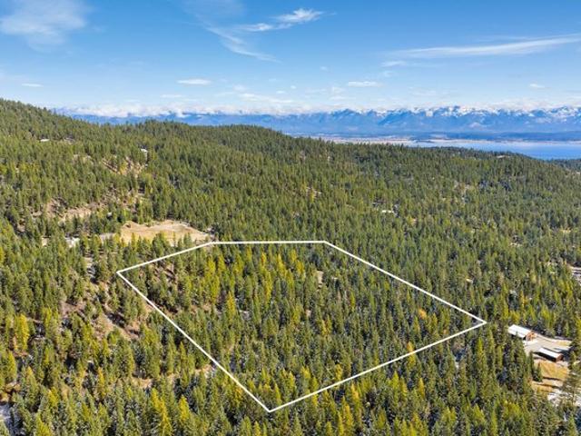 Land for sale in Lakeside