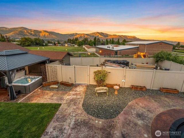 House for sale in East Wenatchee, Washington