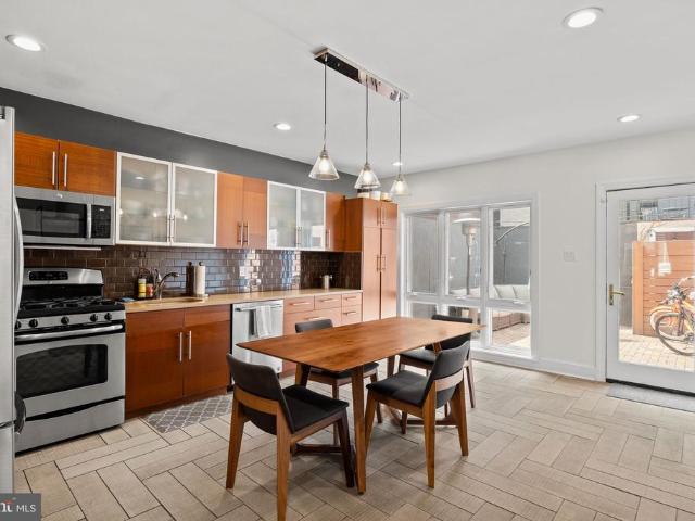 Townhouse for sale in South Philadelphia, Philadelphia