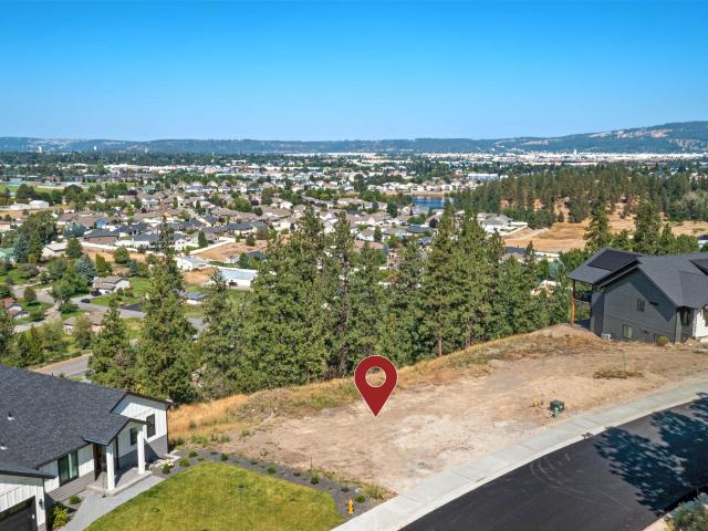Land for sale in Greenacres, Washington
