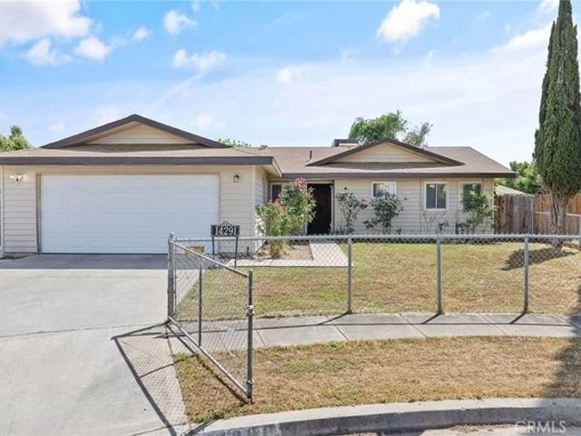 House for sale in Armona, California