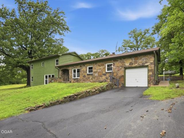 House for sale in Seneca, Missouri