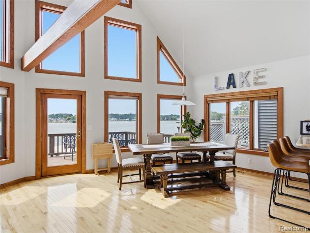 House for sale in Fenton, Michigan