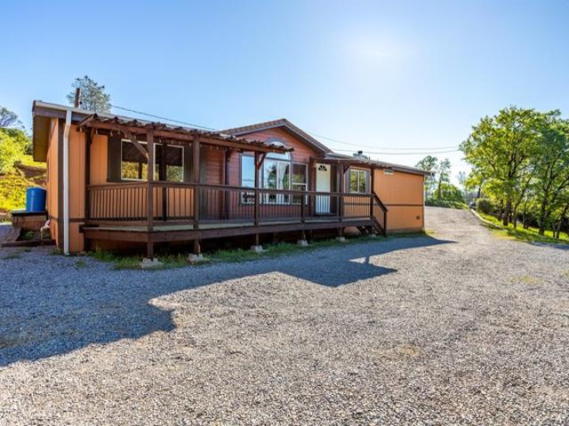 House for sale in Shasta, California