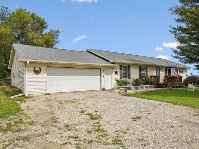 House for sale in Randalia, Fayette County