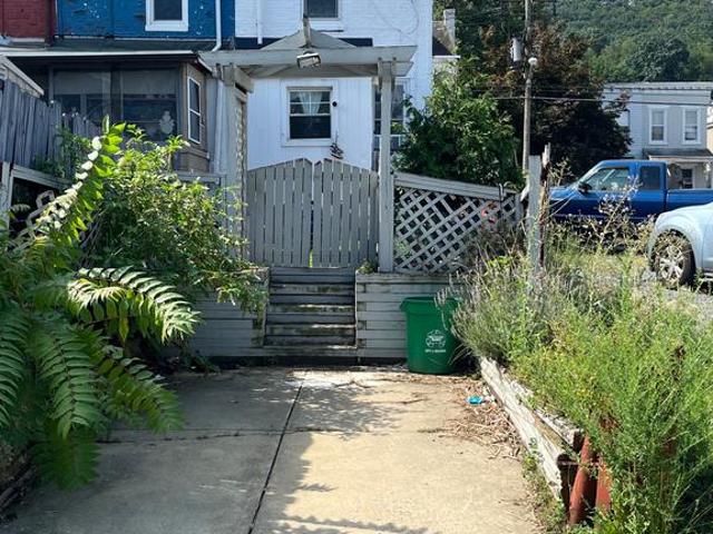 Townhouse for sale in Reading, Pennsylvania