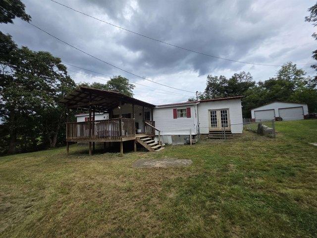 House for sale in Salt Rock, West Virginia