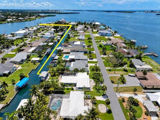 House for sale in Englewood, Sarasota County