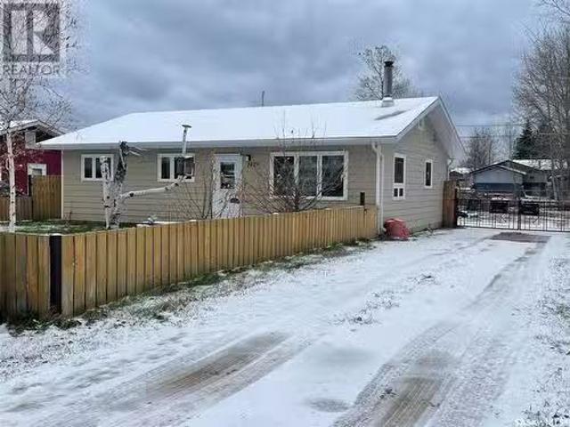 House for sale in Buffalo Narrows, Saskatchewan