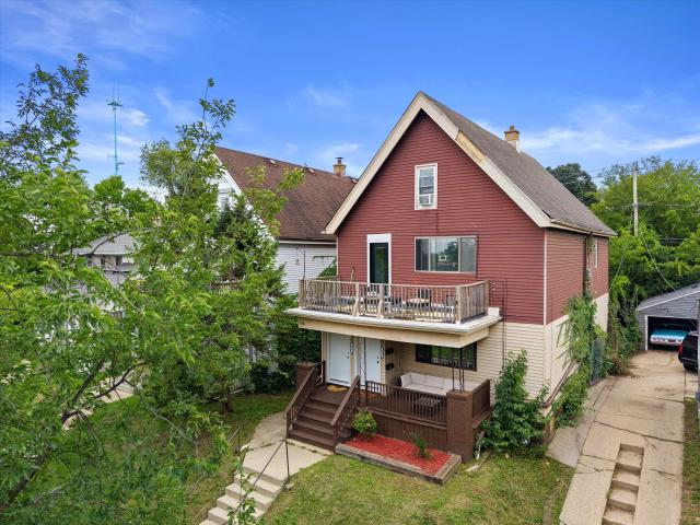House for sale in Milwaukee, Wisconsin