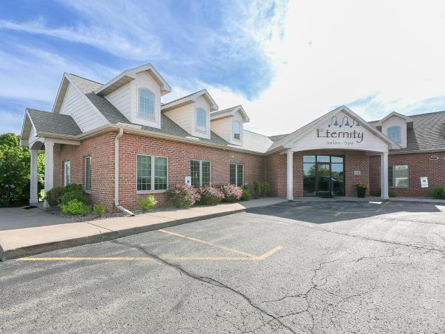 Commercial for sale in Menasha, Wisconsin