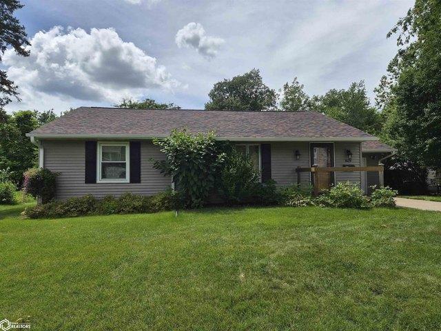 House for sale in Grinnell, Iowa