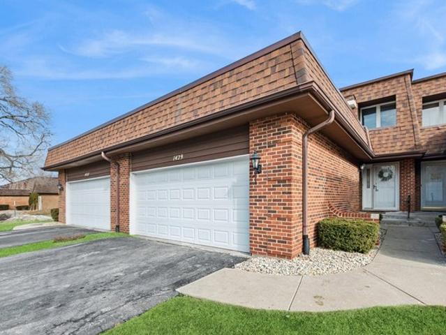 Townhouse for sale in Flossmoor, Cook County