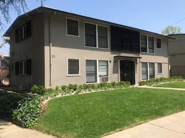 Apartment for rent in California