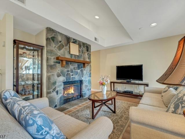 Condo for sale in Passaic, New Jersey