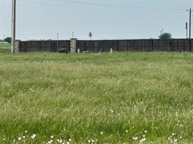 Land for sale in Taylor, Texas