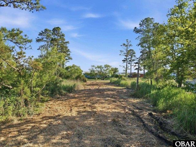 Land for sale in Stumpy Point, North Carolina