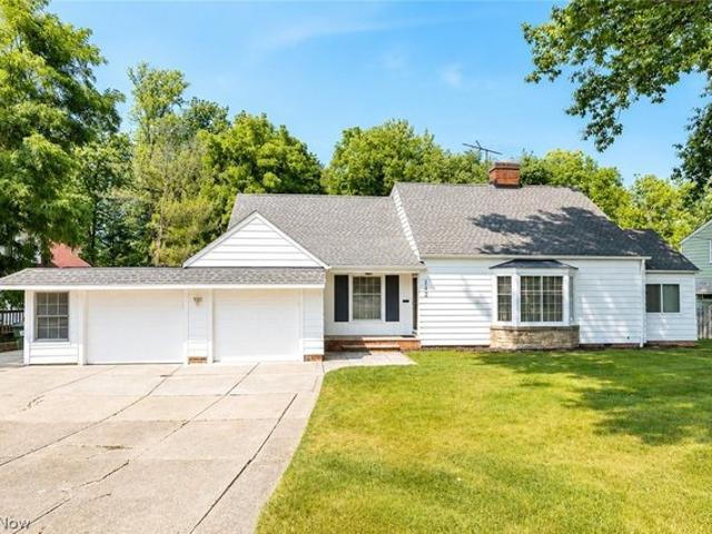 House for sale in Bedford, Ohio