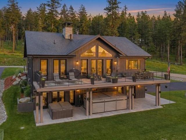 House for sale in Lakeside, Montana