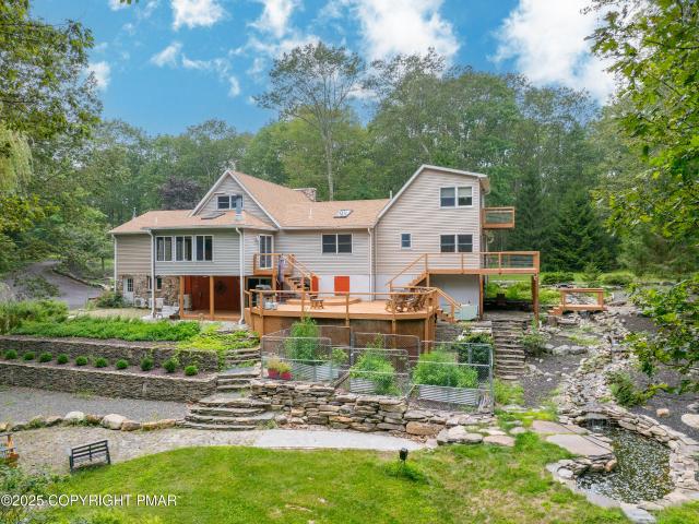 House for sale in Canadensis