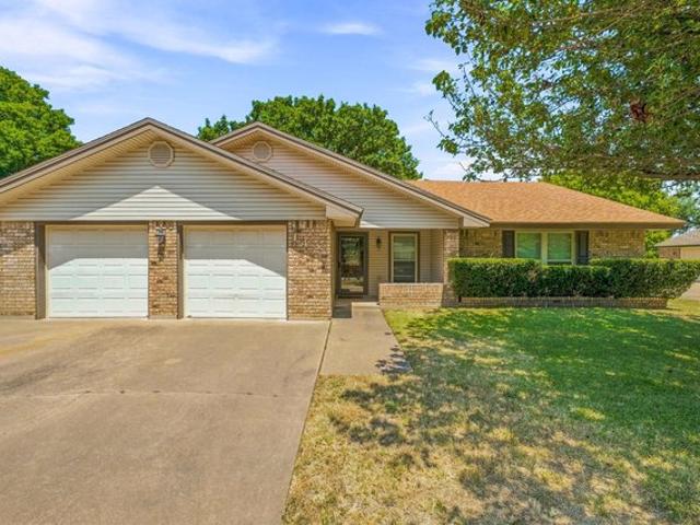 House for sale in Stephenville, Texas
