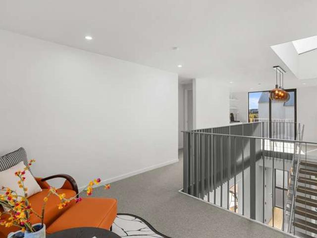 House for sale in Saint Albans, Canterbury