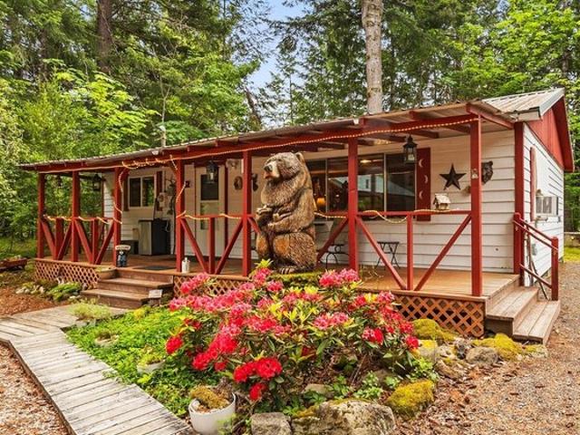 House for sale in Packwood, Washington