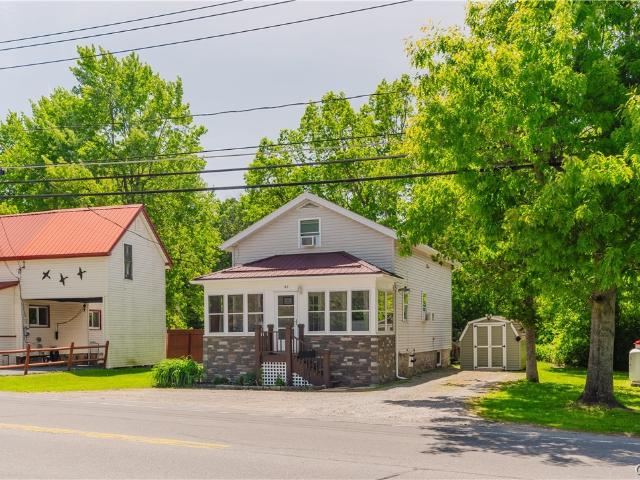 House for sale in Alexandria Bay, New York