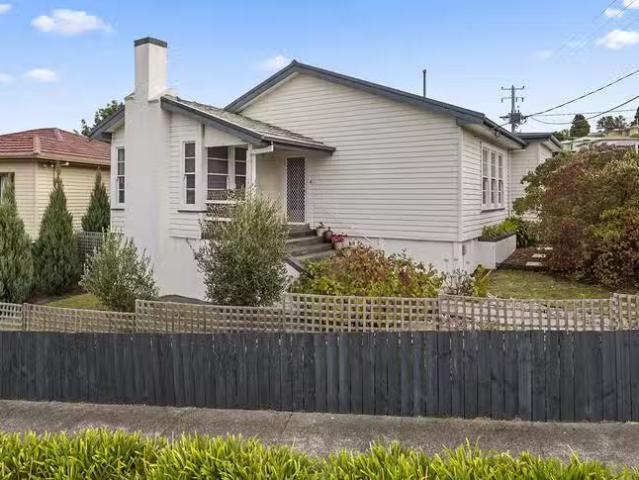 House for rent in Lutana, Tasmania