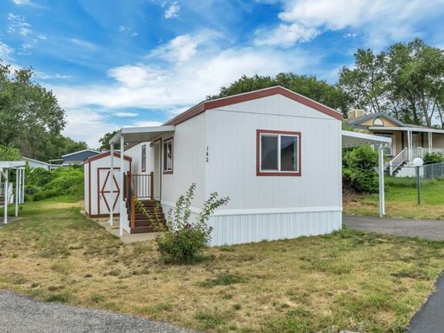 House for sale in Layton, Utah