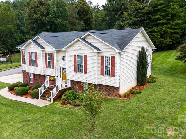 House for sale in Morganton, Burke County