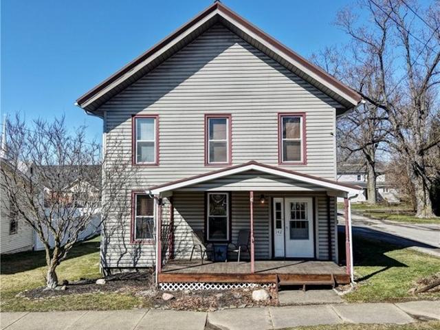 House for sale in Fredericksburg, Ohio