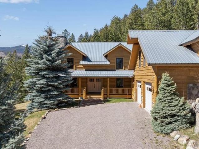 House for sale in Lakeside, Montana