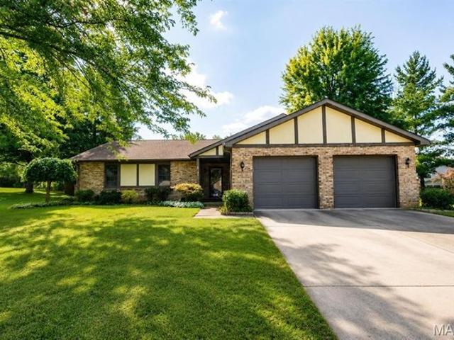 House for sale in Belleville, Illinois